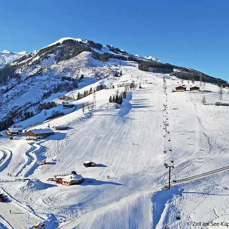 Tom & Jeri - 2 By Interhome * カプルーン