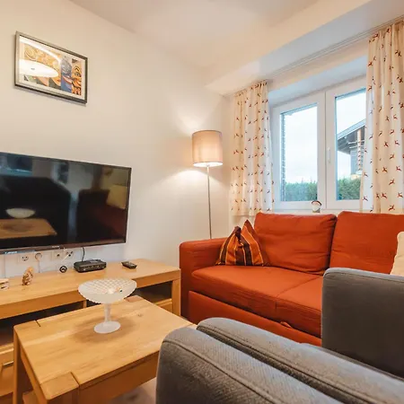 Tom & Jeri - 2 By Interhome